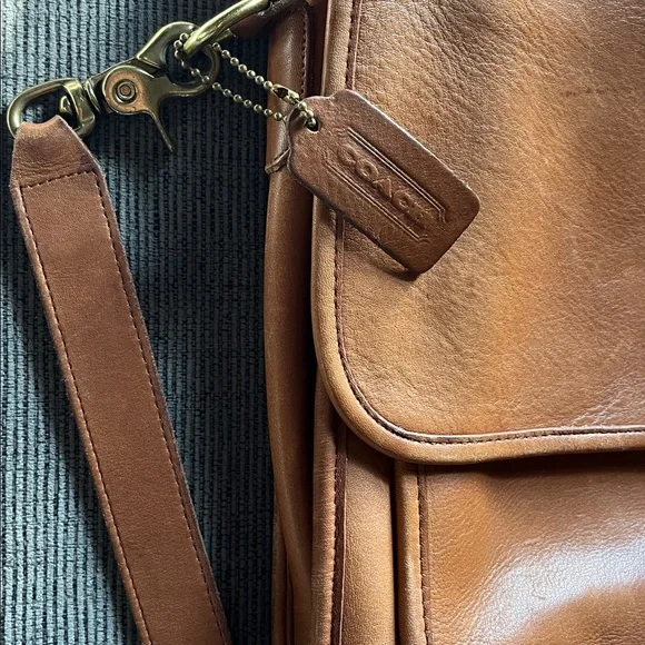 Coach Vintage Classic Brown Leather Menssenger Bag Laptop Bag - Picture 3 of 7